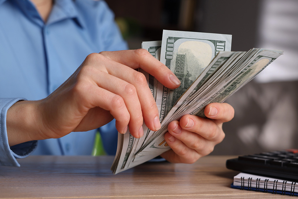 What Are The Best Ways To Run a Business Without Debt?